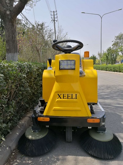 環衛電動掃地機